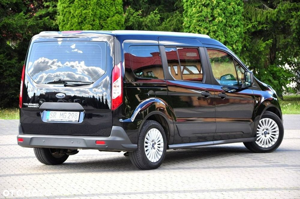 Ford Tourneo Connect - 14