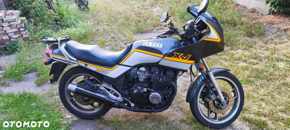 Yamaha XJ - 3