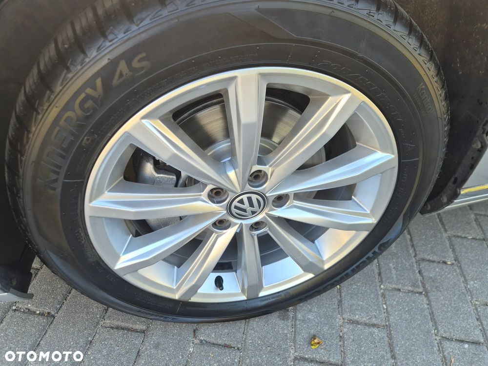 Volkswagen Passat 2.0 TDI BMT Highline DSG - 13