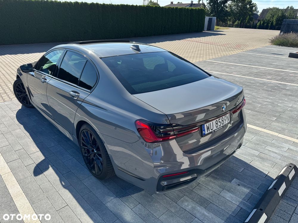BMW Seria 7 740d xDrive sport - 16