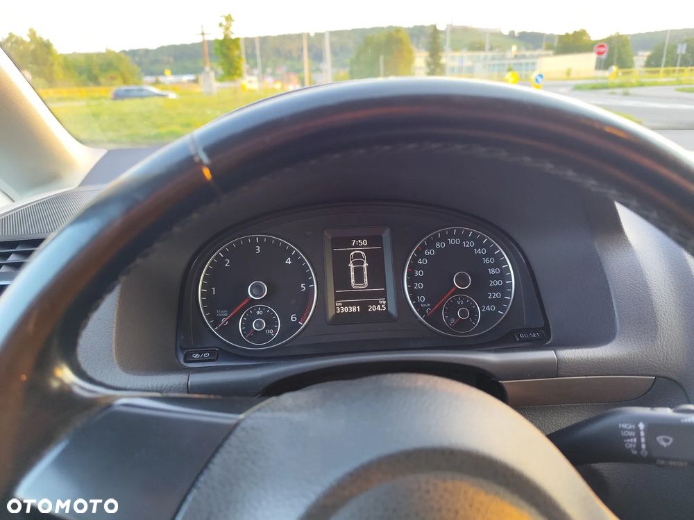 Volkswagen Touran 2.0 TDI DPF Comfortline DSG - 18