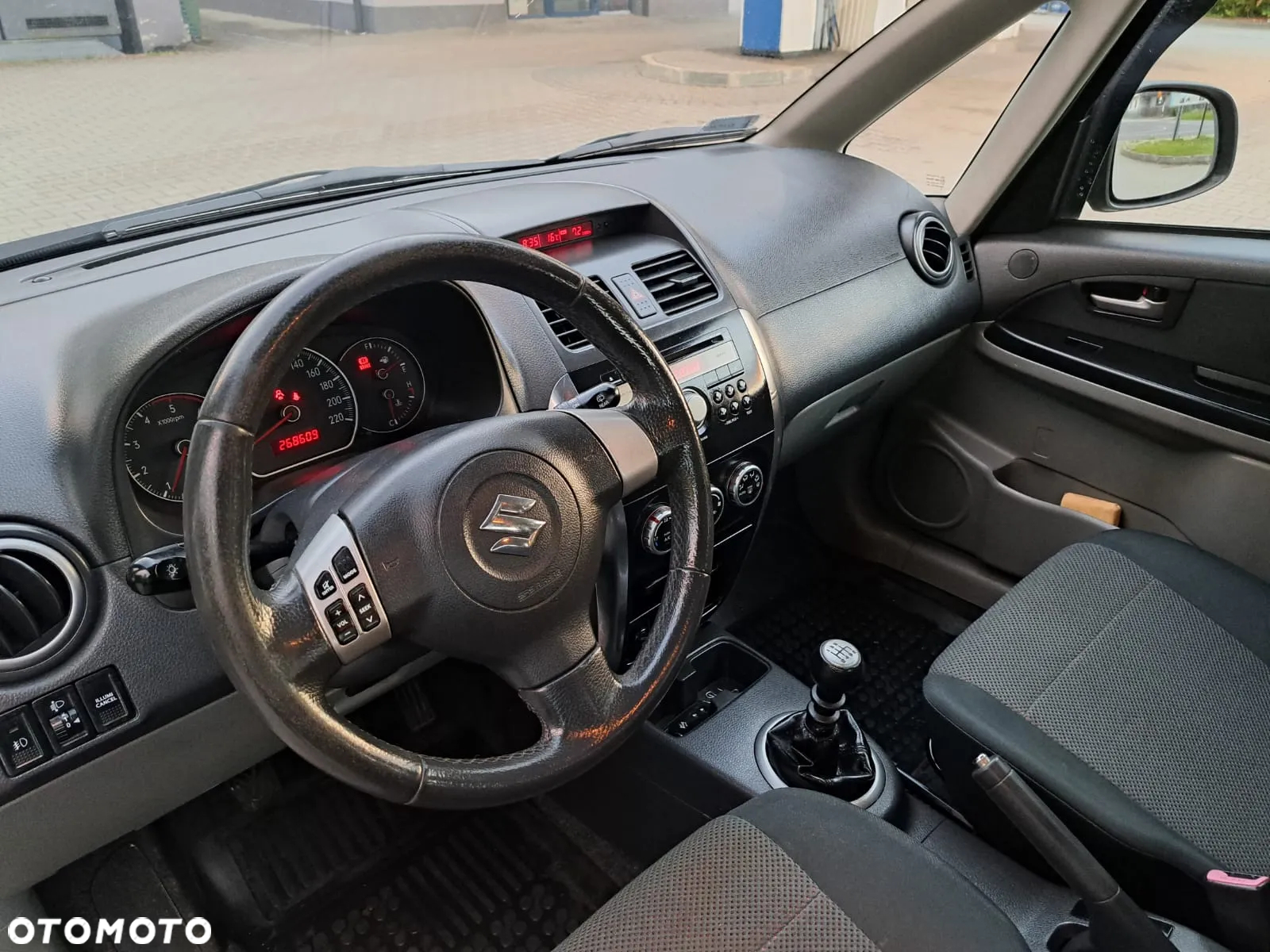 Suzuki SX4 1.9 DDiS DPF Streetline 4x2 Club - 11