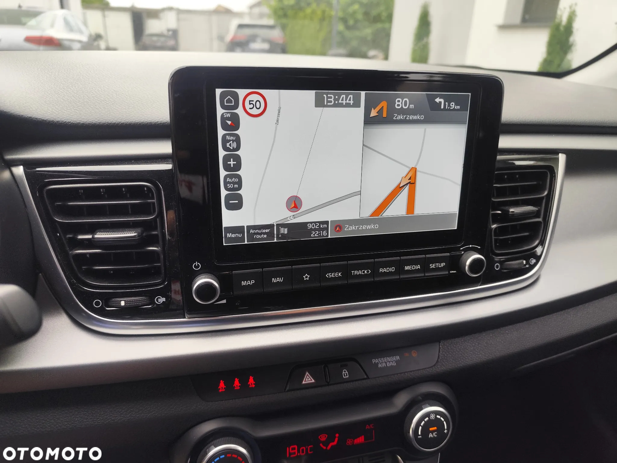Kia Rio 1.2 L - 17