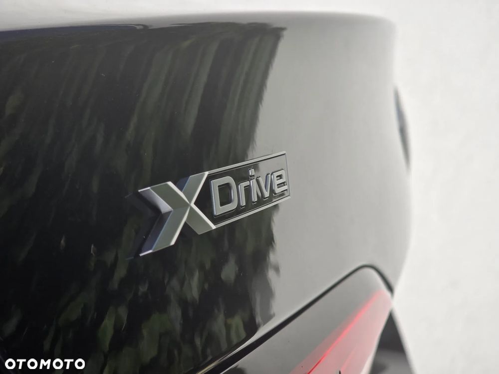 BMW Seria 5 520d xDrive mHEV M Sport - 16