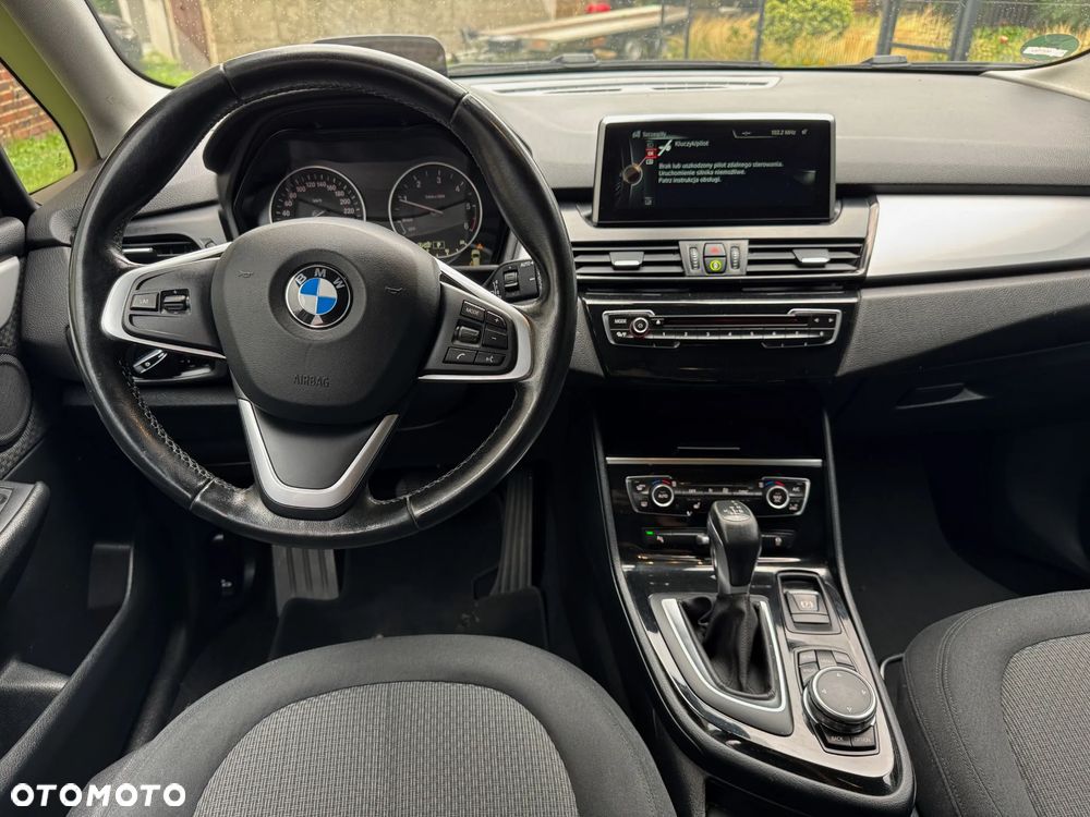 BMW Seria 2 218d Sport-Aut Luxury Line - 7