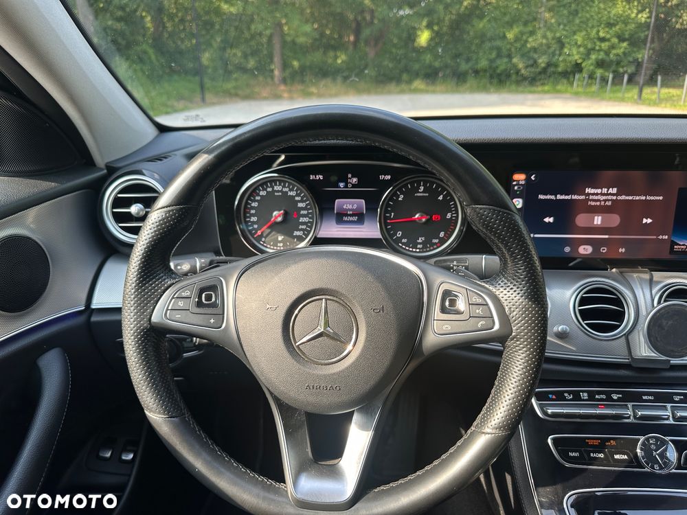 Mercedes-Benz Klasa E - 31