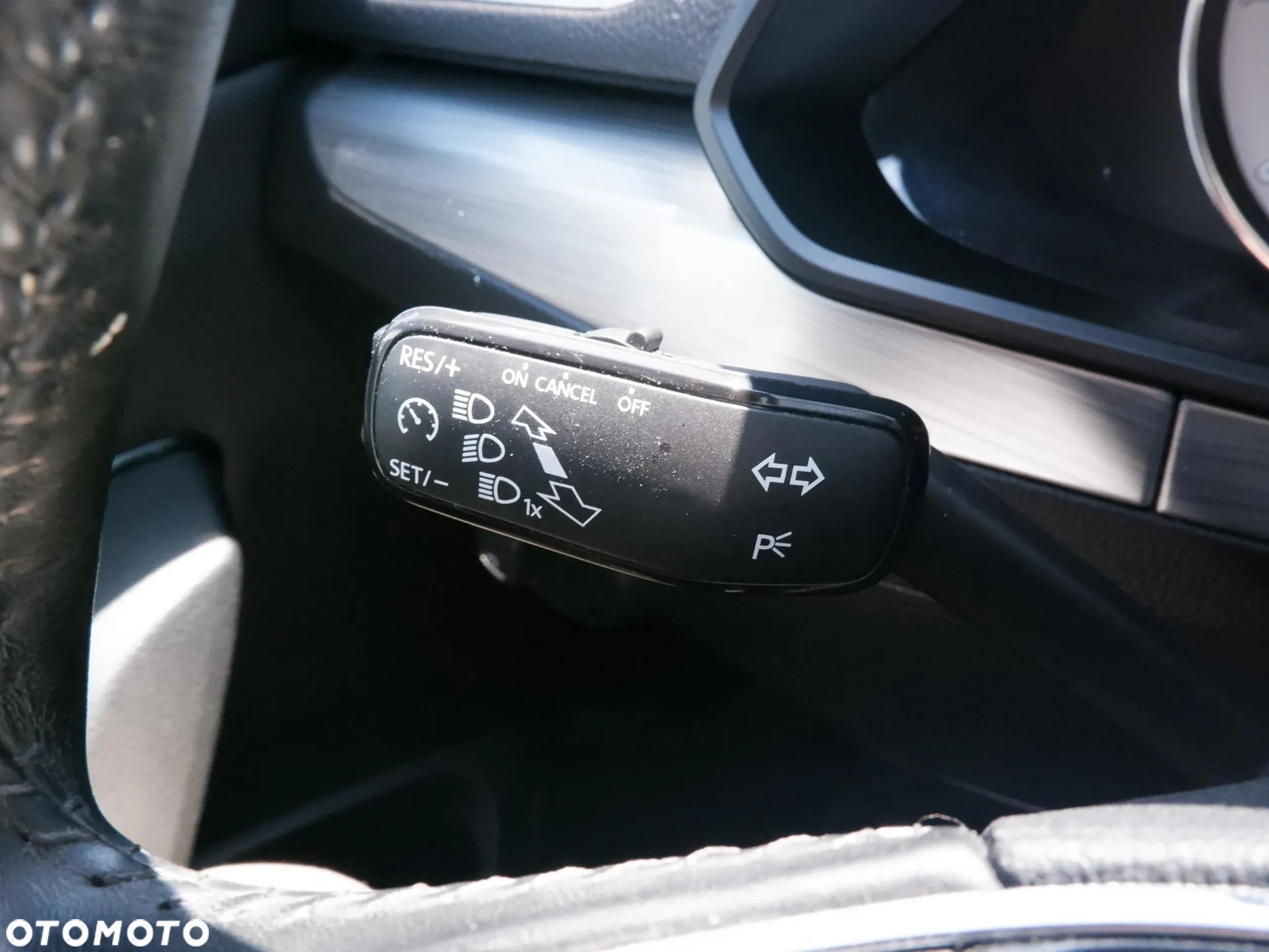 Skoda Superb 2.0 TDI SCR Ambition DSG - 25