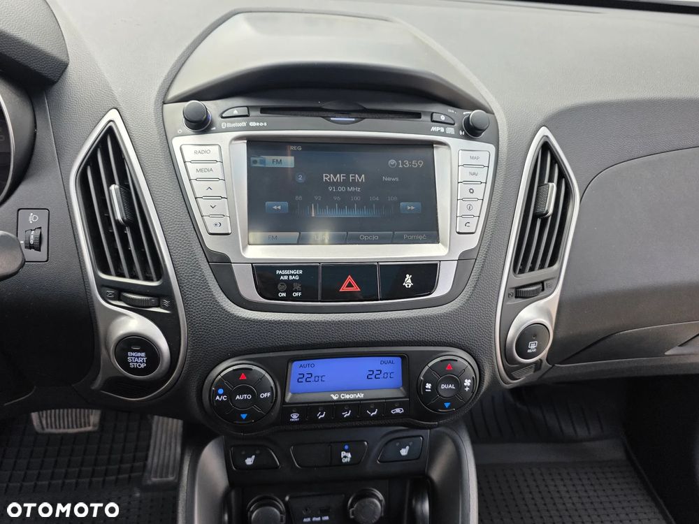 Hyundai ix35 2.0 CRDi 4WD Automatik Premium - 25