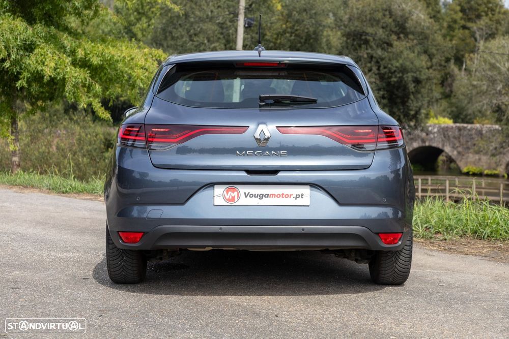 Renault Mégane 1.5 Blue dCi Intens EDC - 24