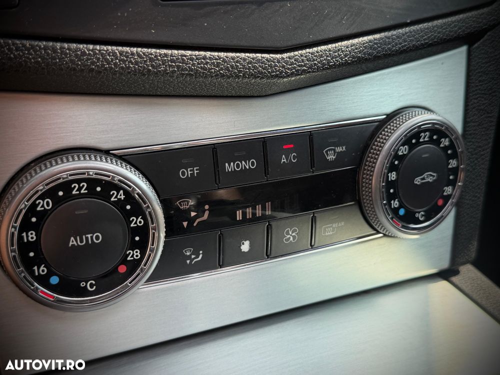 Mercedes-Benz C 320 CDI 7G-TRONIC Avantgarde - 29