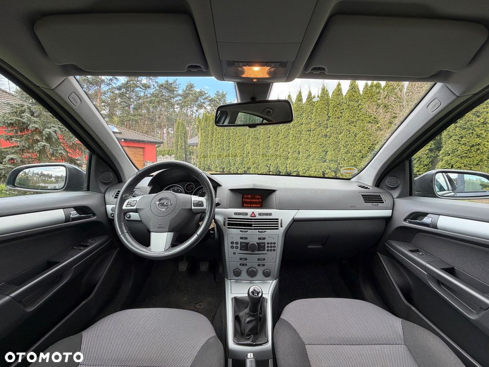 Opel Astra - 39