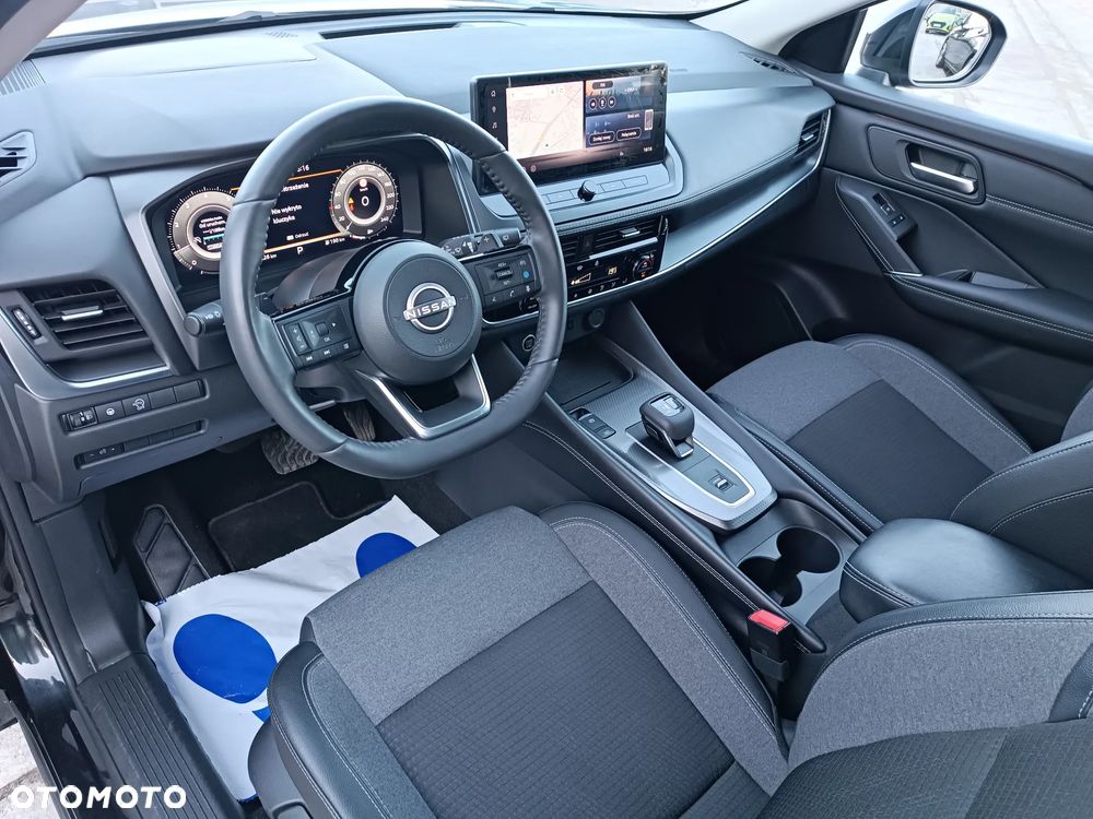 Nissan Qashqai 1.3 DIG-T MHEV N-Connecta Xtronic - 28