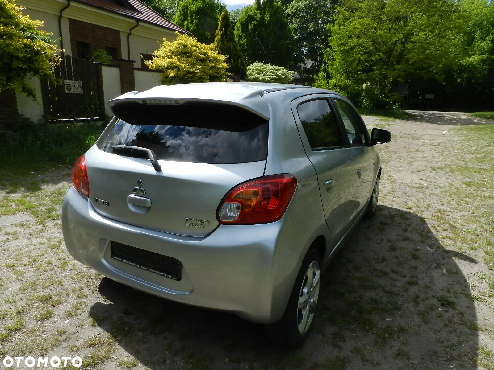 Mitsubishi Space Star - 2