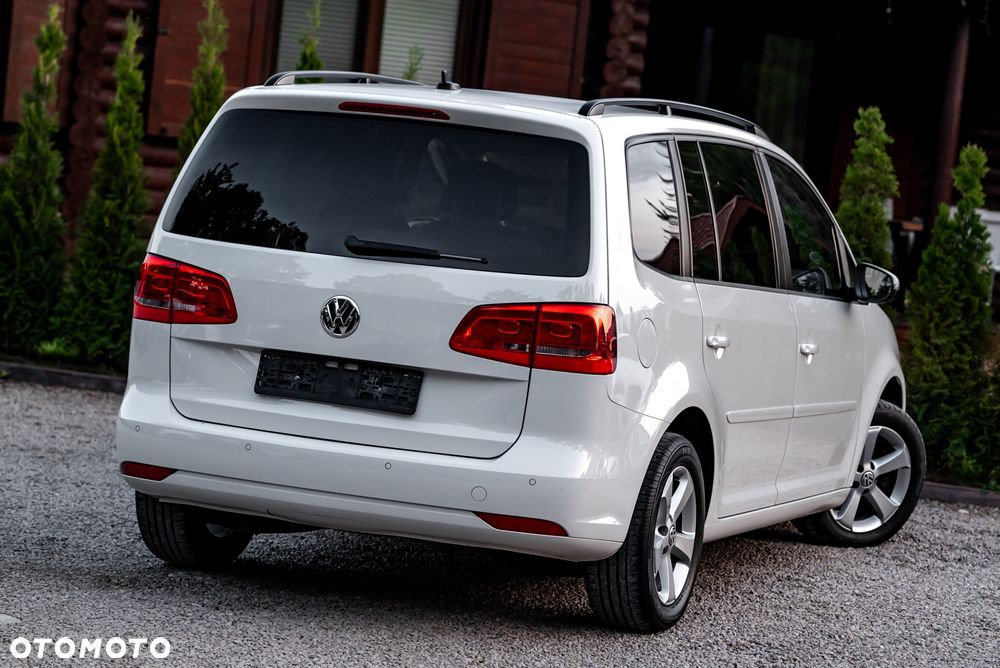 Volkswagen Touran 2.0 TDI DPF DSG Highline - 12