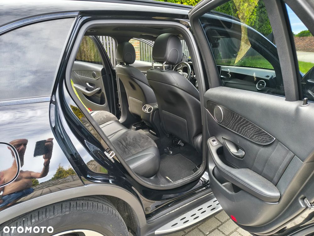 Mercedes-Benz GLC - 10