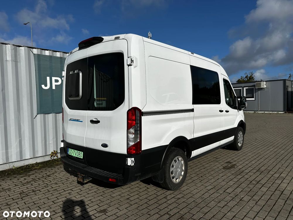 Ford Transit - 23