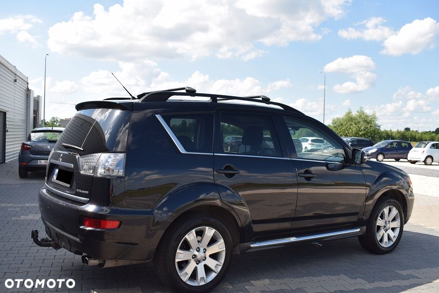 Mitsubishi Outlander 2.2 DID Intense EU5 - 18
