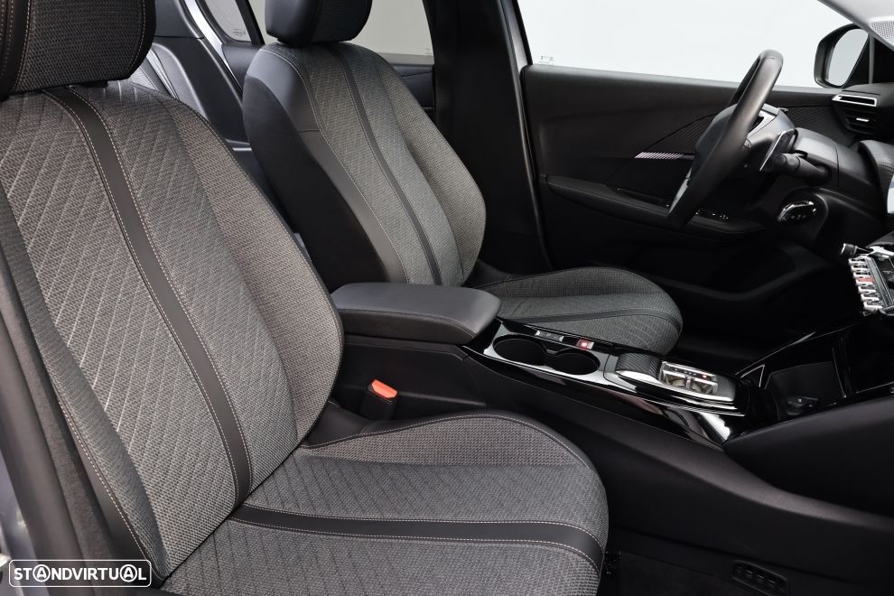 Peugeot 208 1.2 Hybrid Allure e-DCS6 - 20