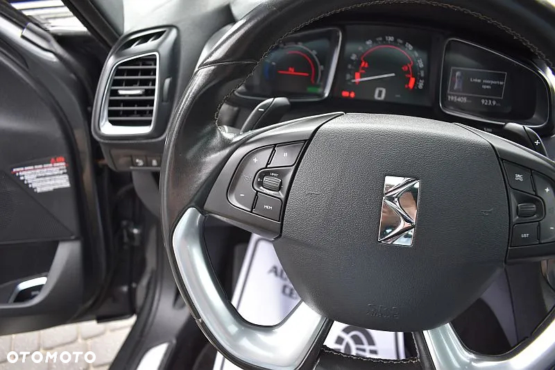 Citroën DS5 2.0 HDi Hybrid4 SportChic MCP - 20
