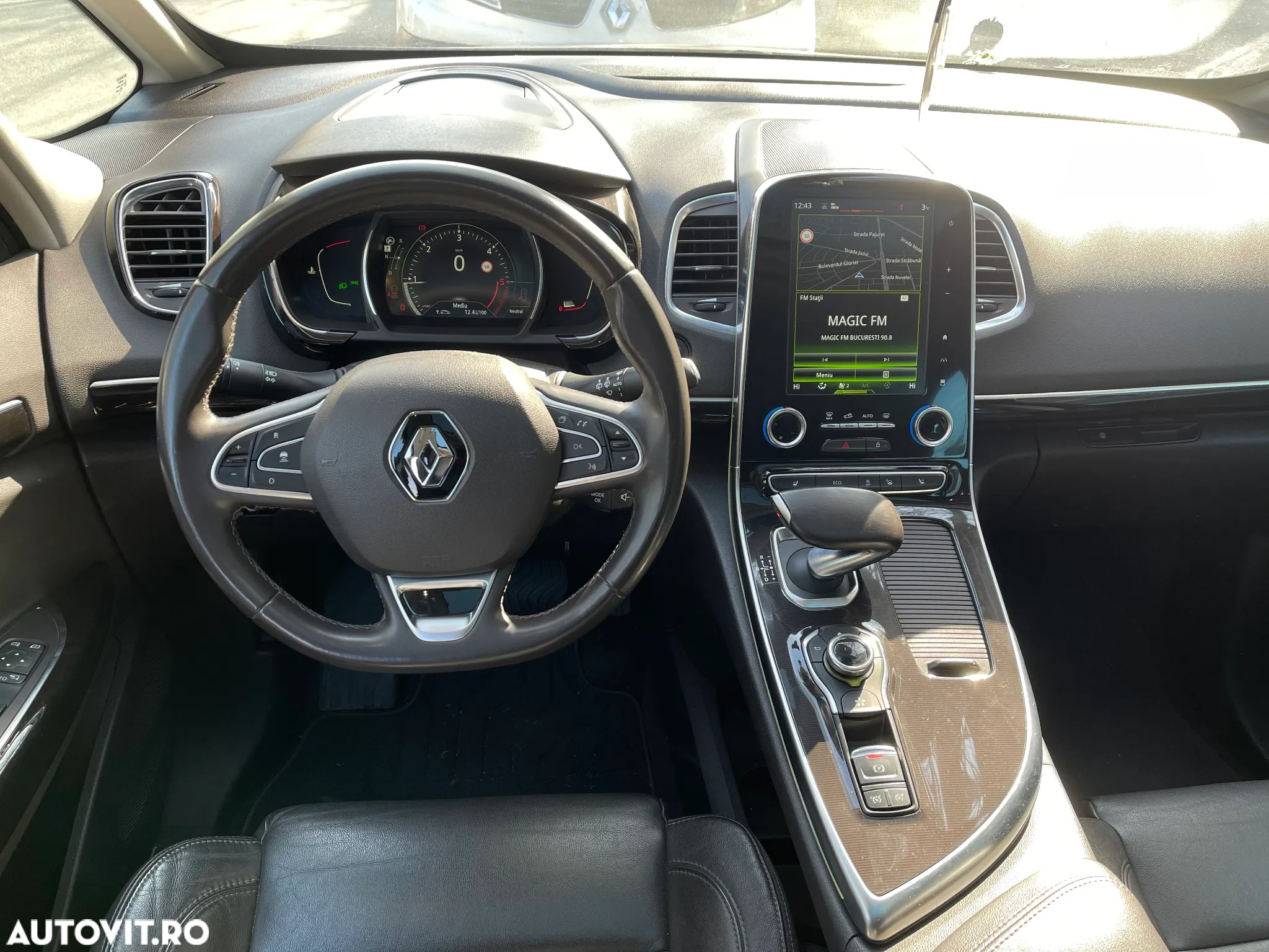 Renault Espace Energy dCi 160 EDC Intens - 2