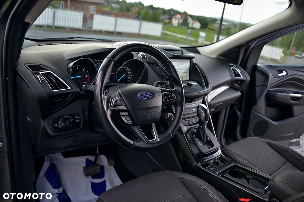 Ford Kuga 2.0 TDCi 4WD Titanium Plus - 25