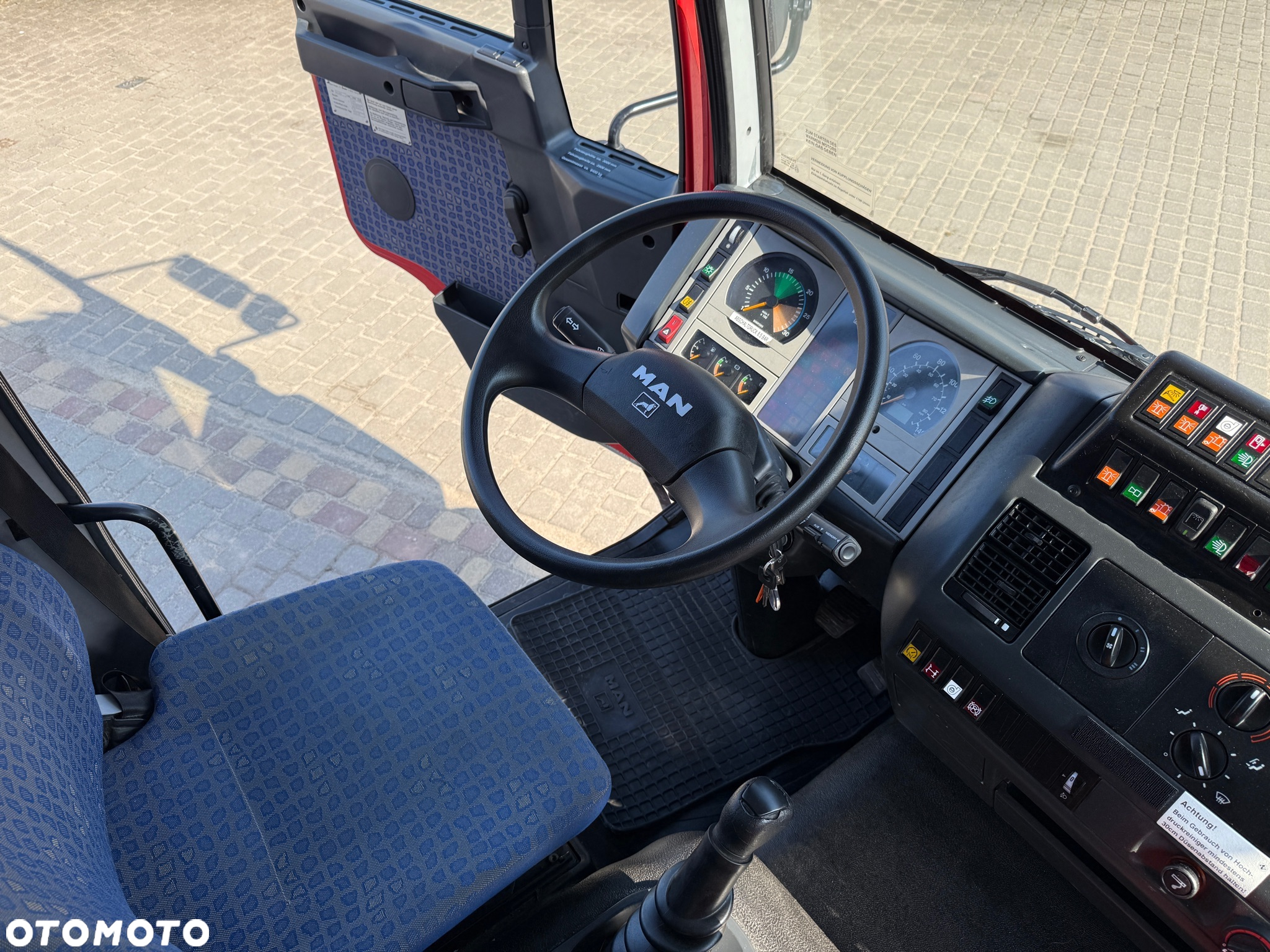 MAN LE 8.140 STRAŻ POŻARNA LEKKI WÓZ TAKTYCZNY - 11