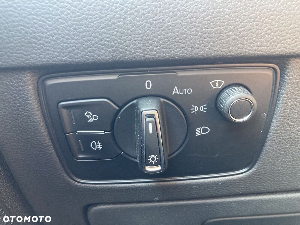 Volkswagen Arteon 2.0 TSI R-Line DSG - 27
