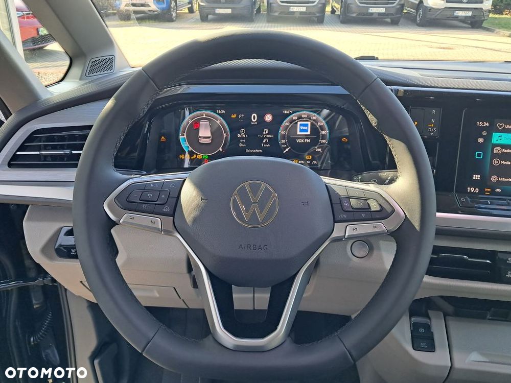 Volkswagen Multivan - 28