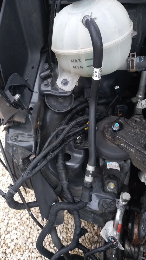 Kia Sportage 2.0 CRDI 4WD Automatik Spirit - 11