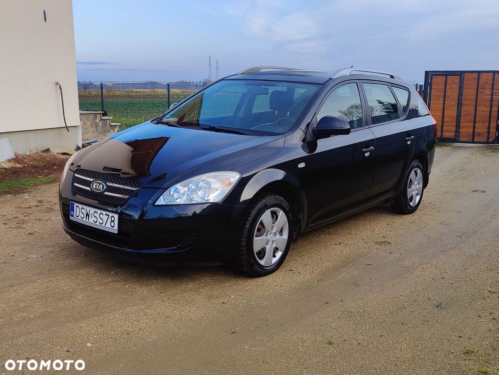 Kia Ceed 1.4 CVVT Attract - 40
