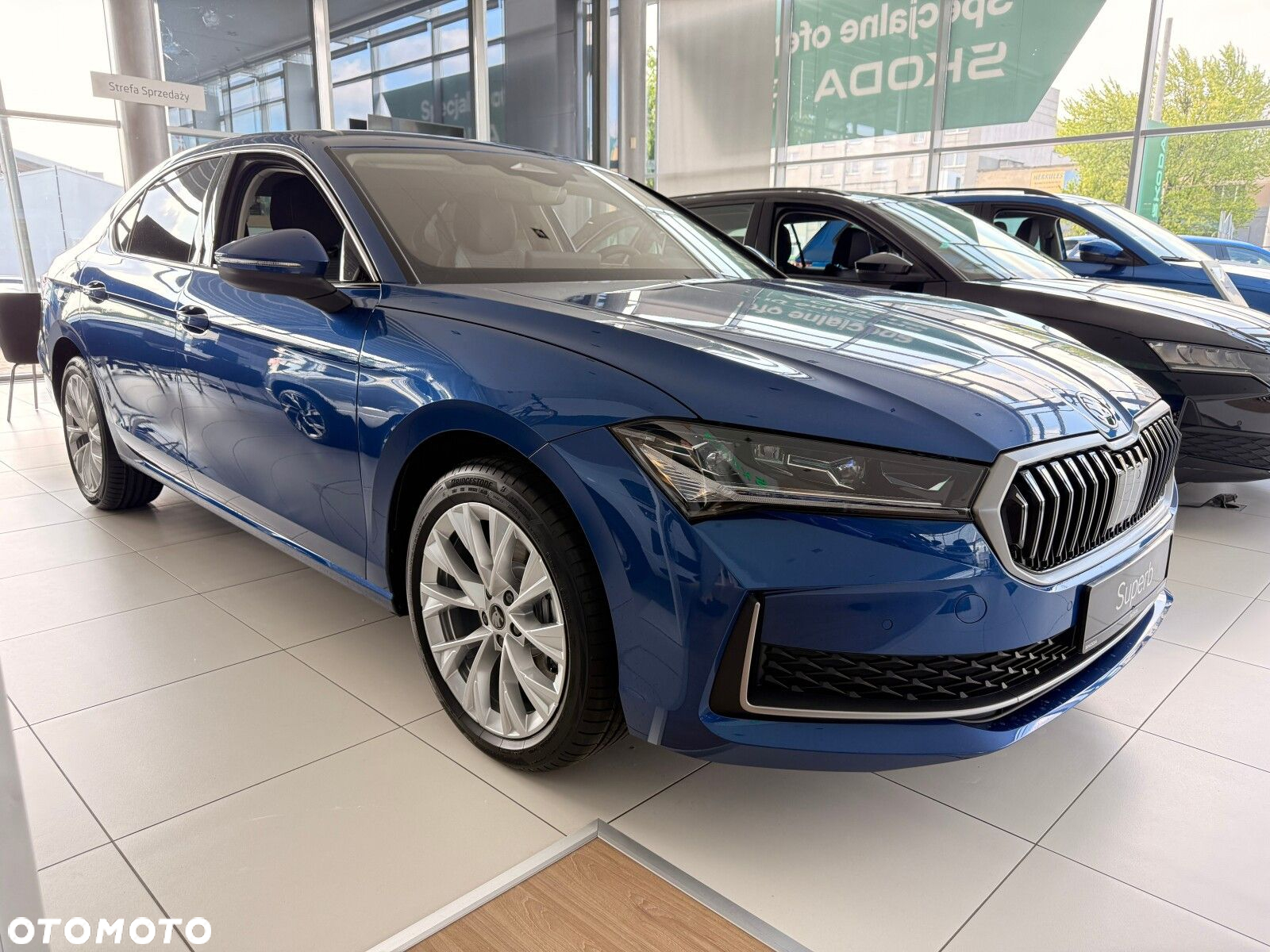 Skoda Superb 2.0 TSI 4x4 Edition 130 DSG - 2