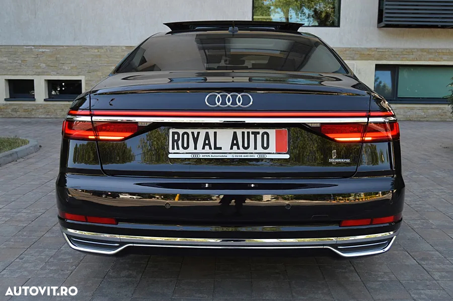 Audi A8 50 TDI quattro Tiptronic MHEV - 11
