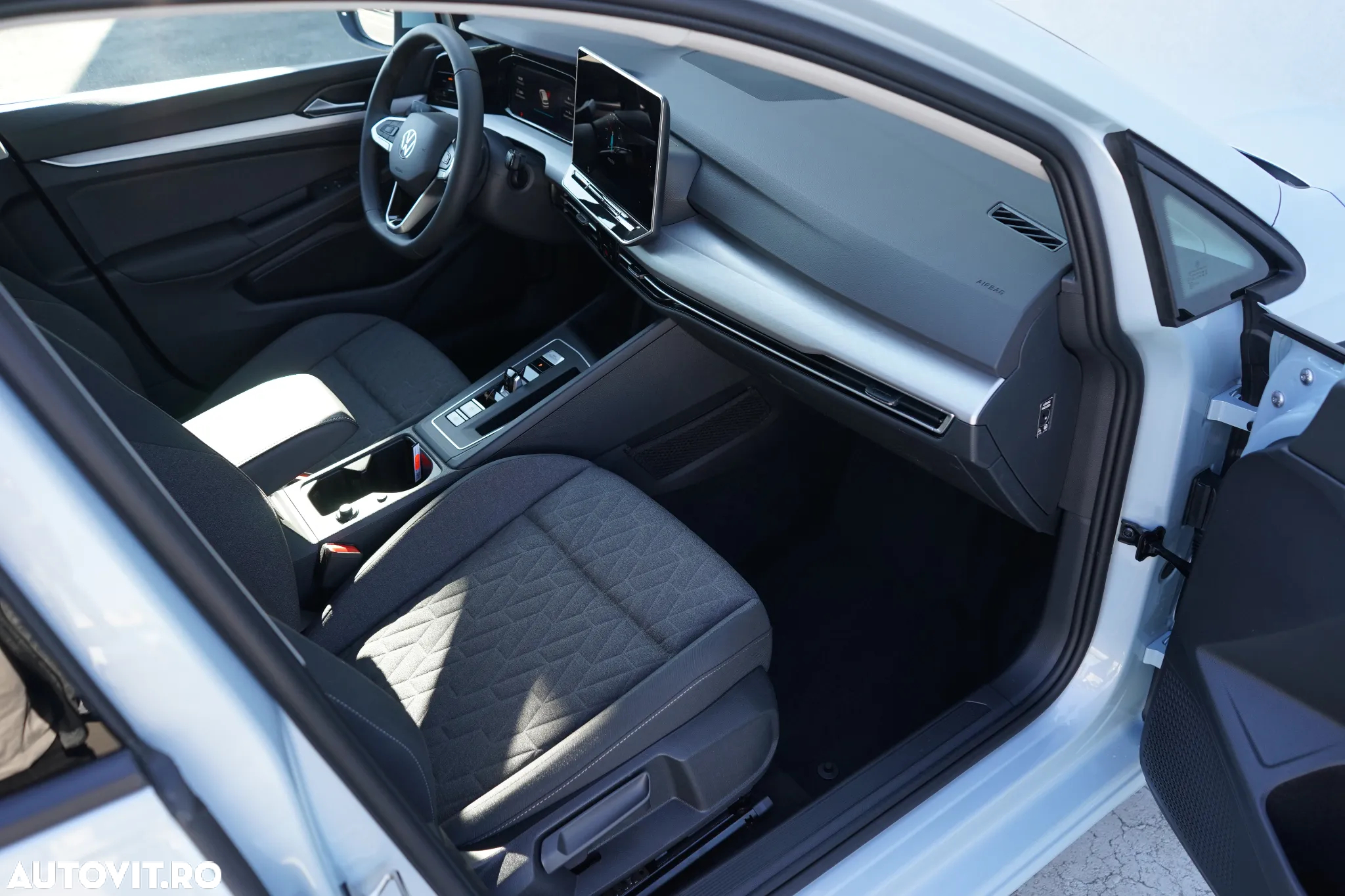 Volkswagen Golf 1.5 TSI eHybrid DSG PHEV Life - 29