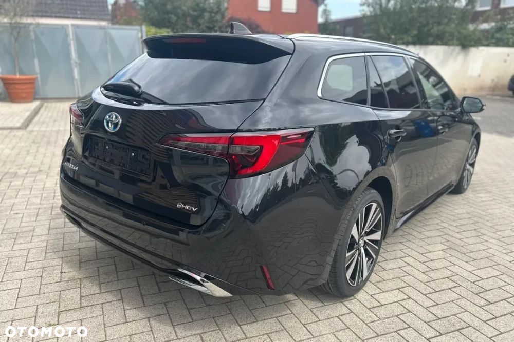 Toyota Corolla 2.0 Hybrid Style - 3