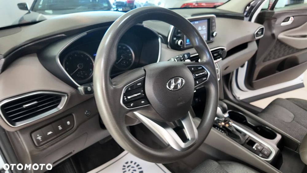 Hyundai Santa Fe - 25