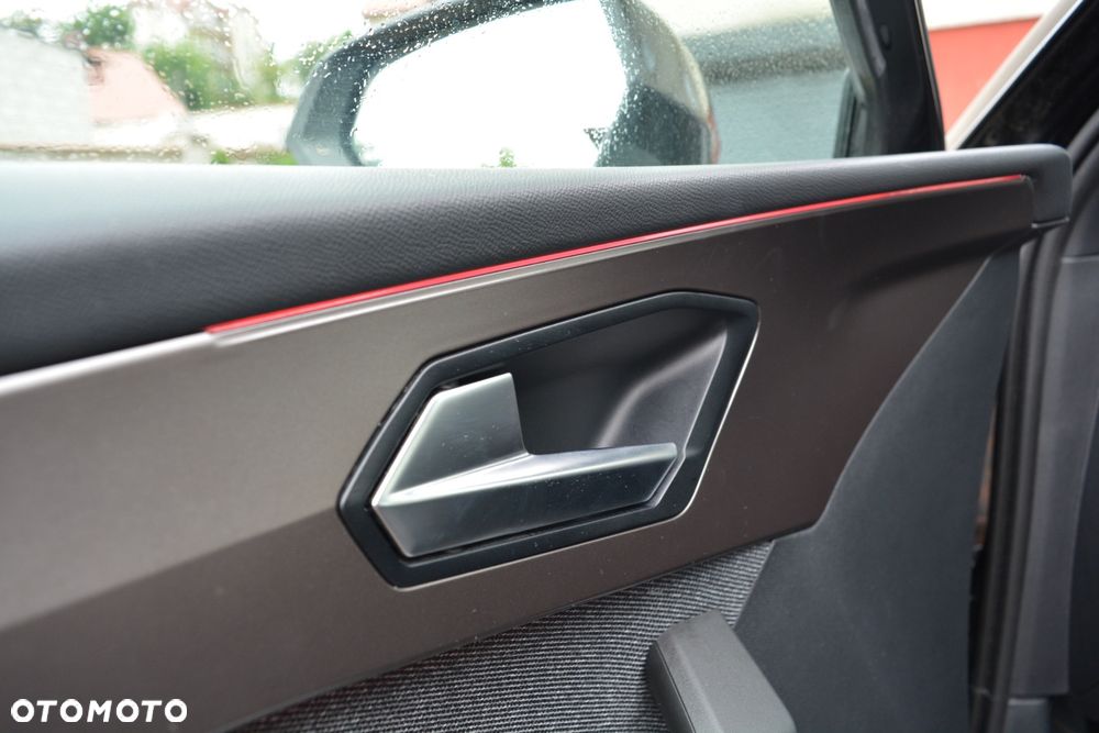 Seat Leon 2.0 TDI DSG Xcellence - 9