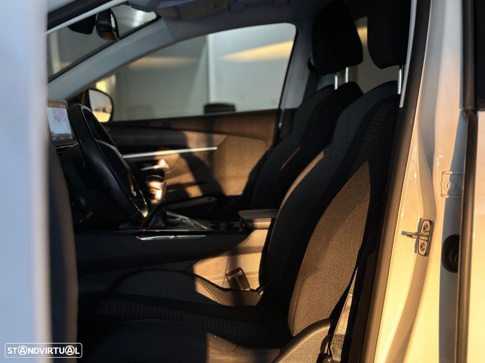 Peugeot 3008 1.5 BlueHDi Active - 40