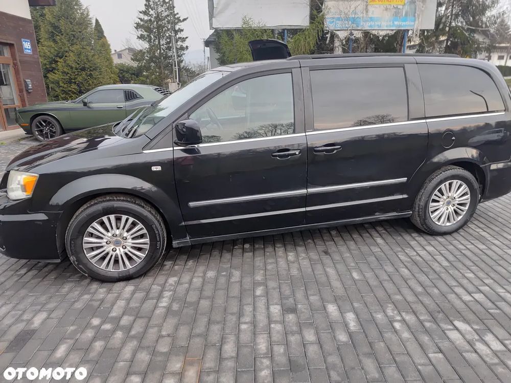 Lancia Voyager 2.8CRD Platinum - 4