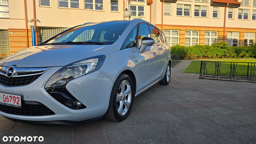Opel Zafira - 32
