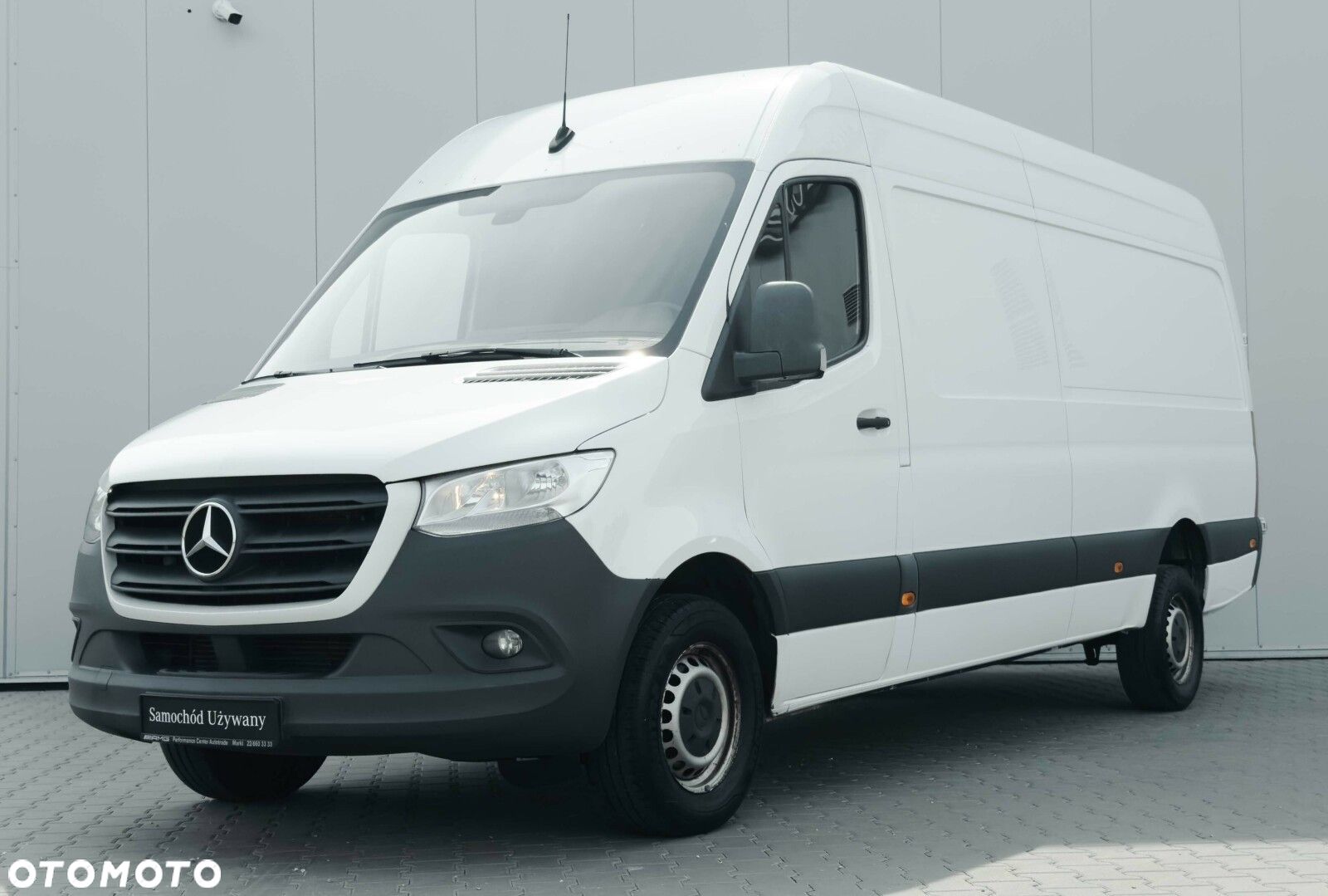 Mercedes-Benz Sprinter - 1