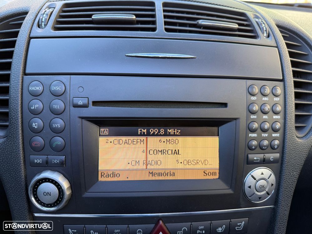 Mercedes-Benz SLK 200 - 38