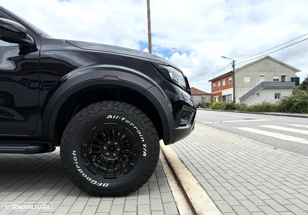 Nissan Navara 2.3 dCi CD 4WD Tekna - 8