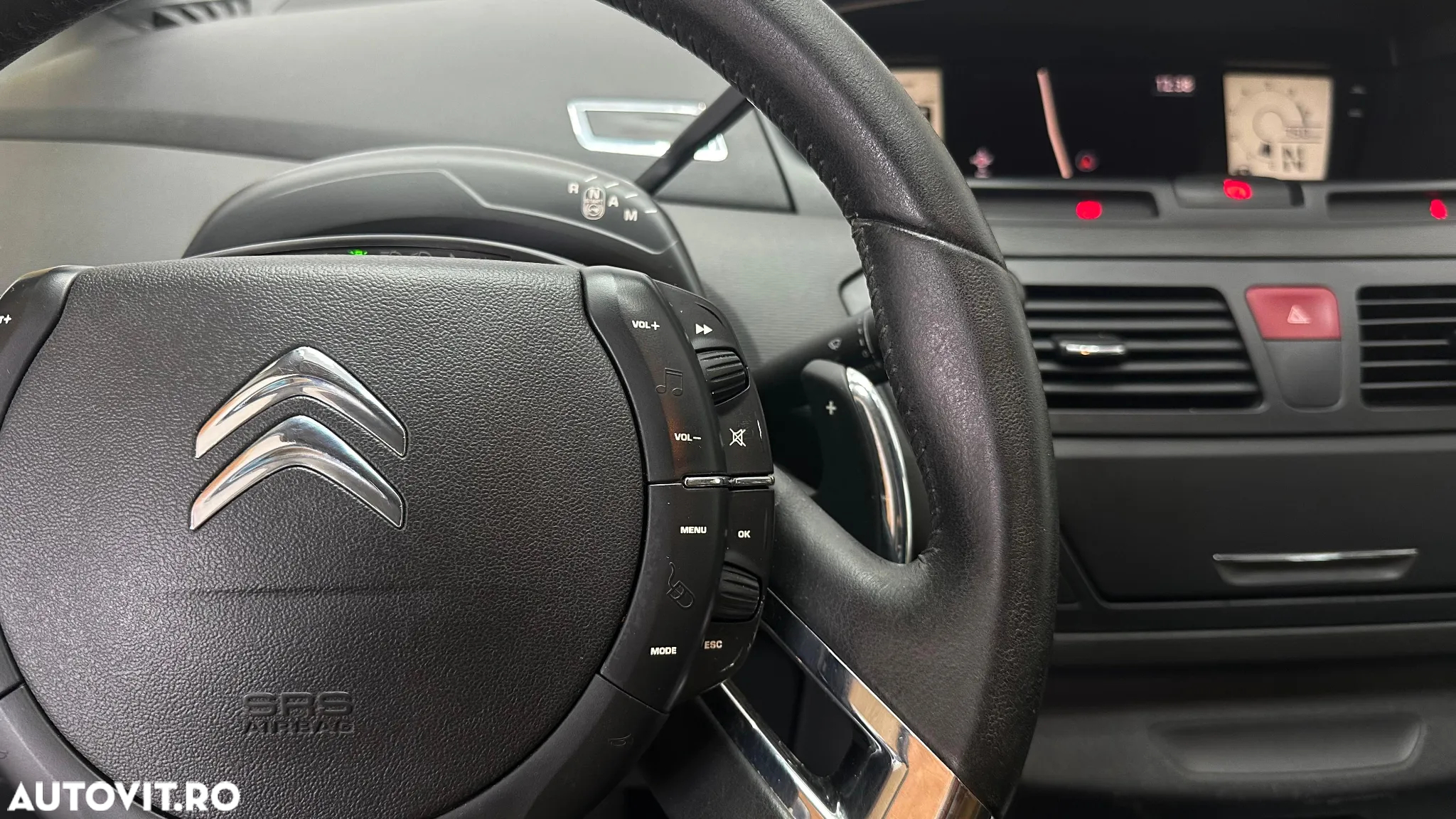 Citroën C4 Grand Picasso - 17