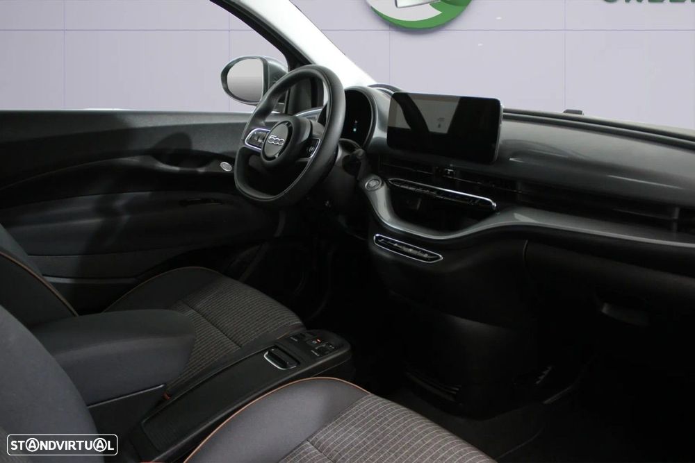 Fiat 500e C - 8