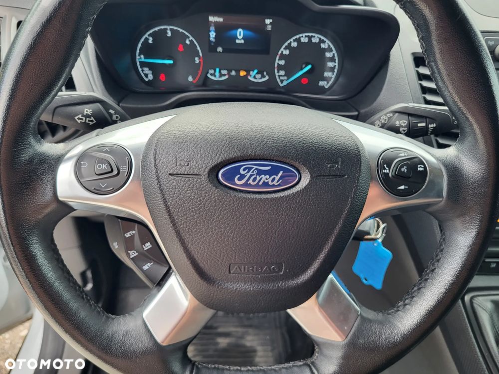 Ford Transit Connect - 12
