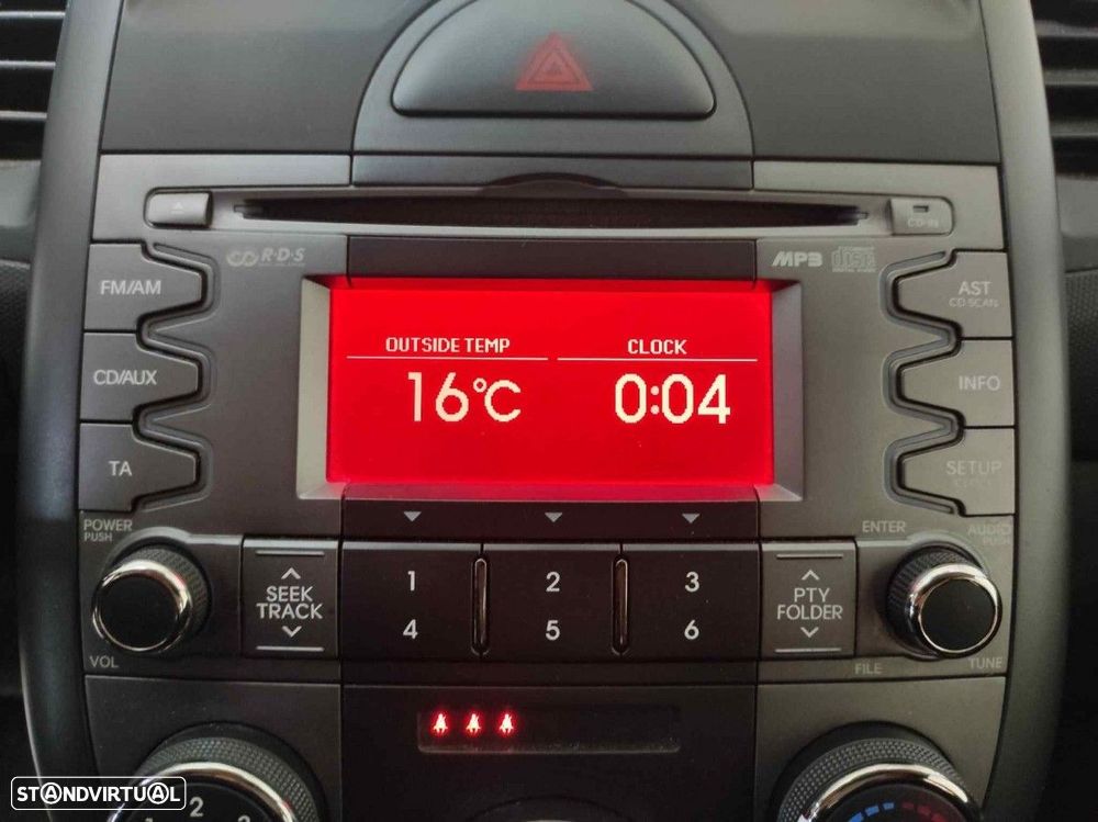 SISTEMA AUDIO / RADIO CD KIA SOUL DRIVE - 6
