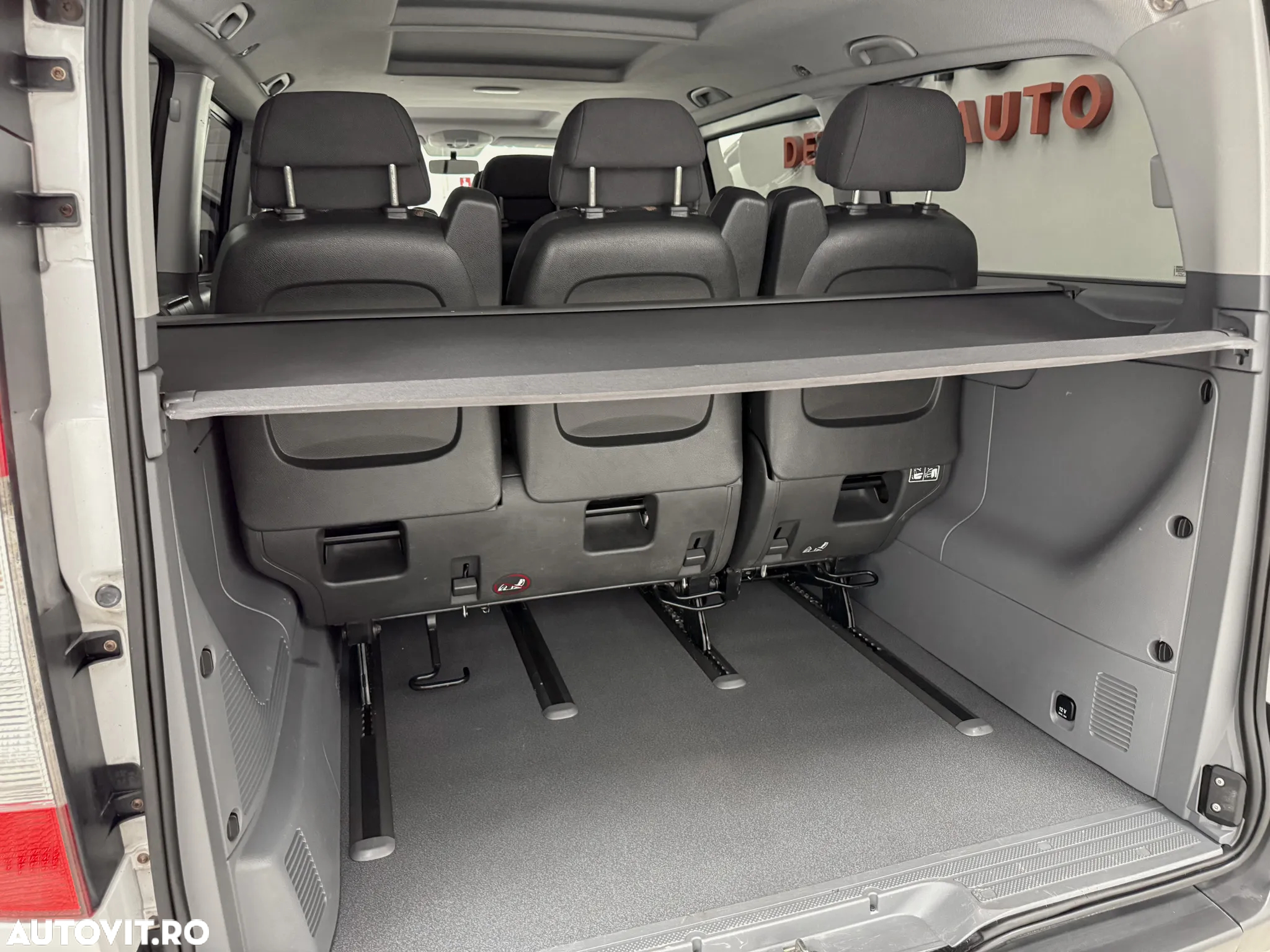 Mercedes-Benz VITO - 19