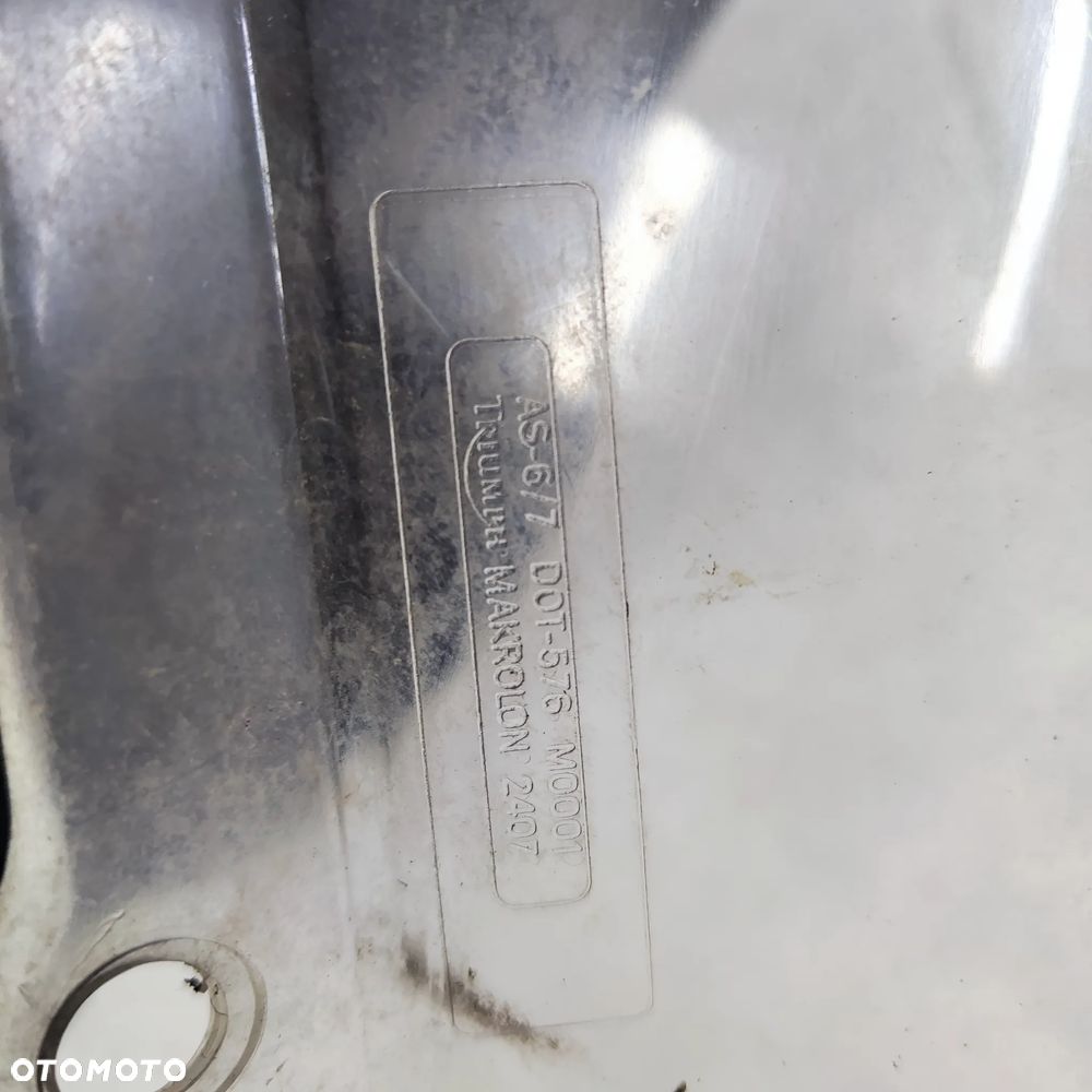 Szyba, szybka, owiewka przód Triumph Daytona - 16