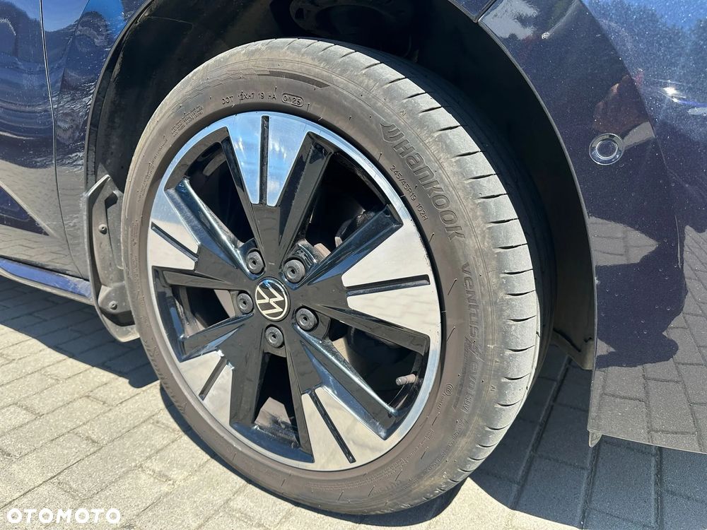 Volkswagen Multivan 2.0 TDI L2 Style DSG - 11