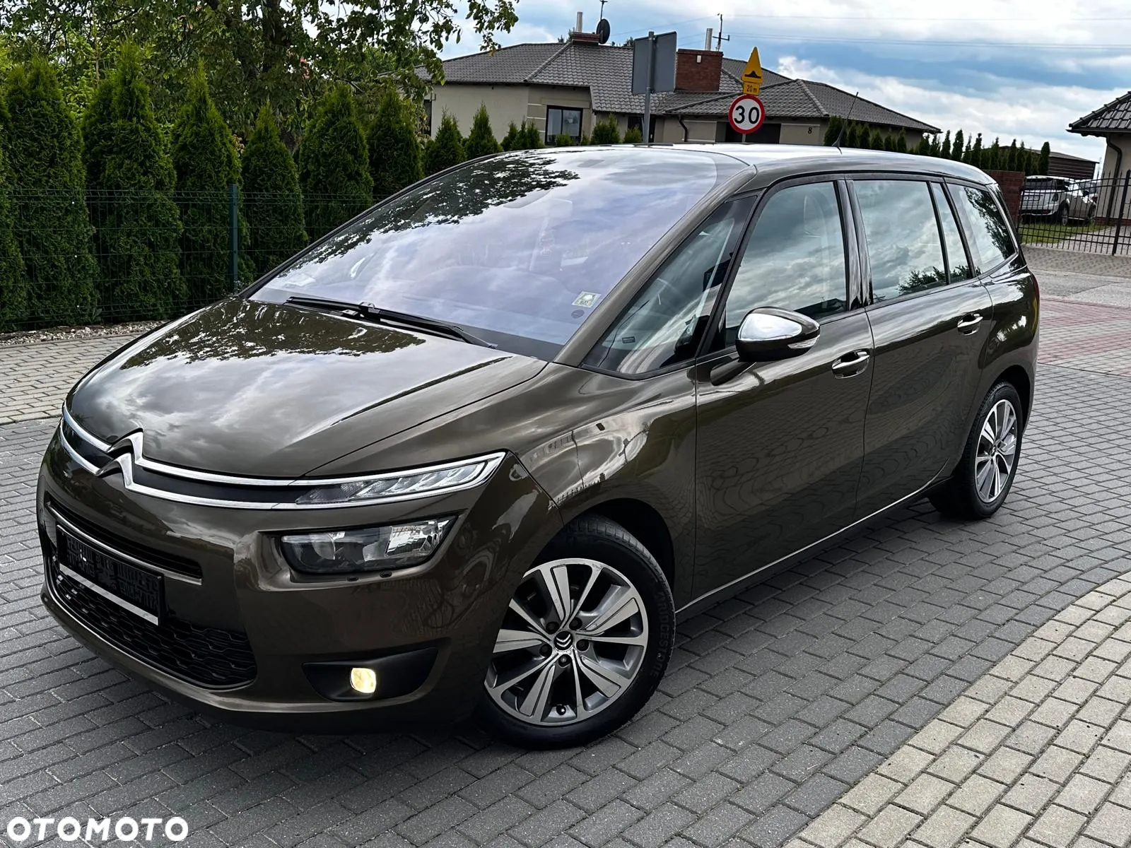 Citroën C4 Grand Picasso e-HDi 115 Attraction - 9